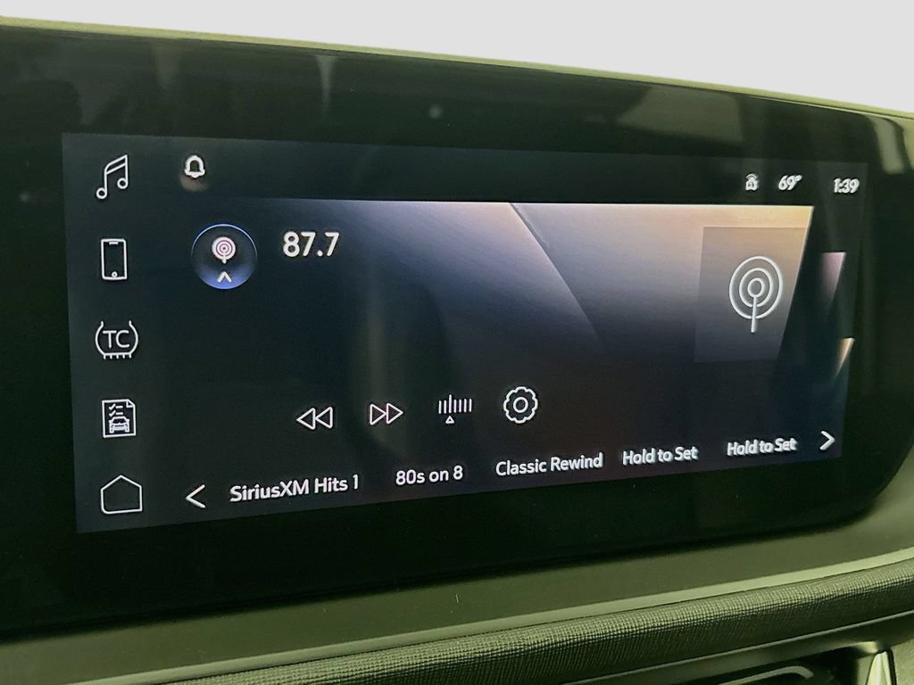 New 2026 Buick Envista Sport Touring w/ Convenience I Package FWD image 15