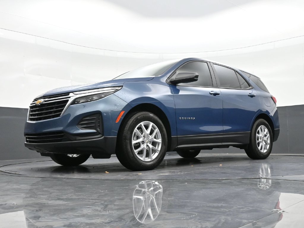 Used 2024 Chevrolet Equinox LS FWD image 26