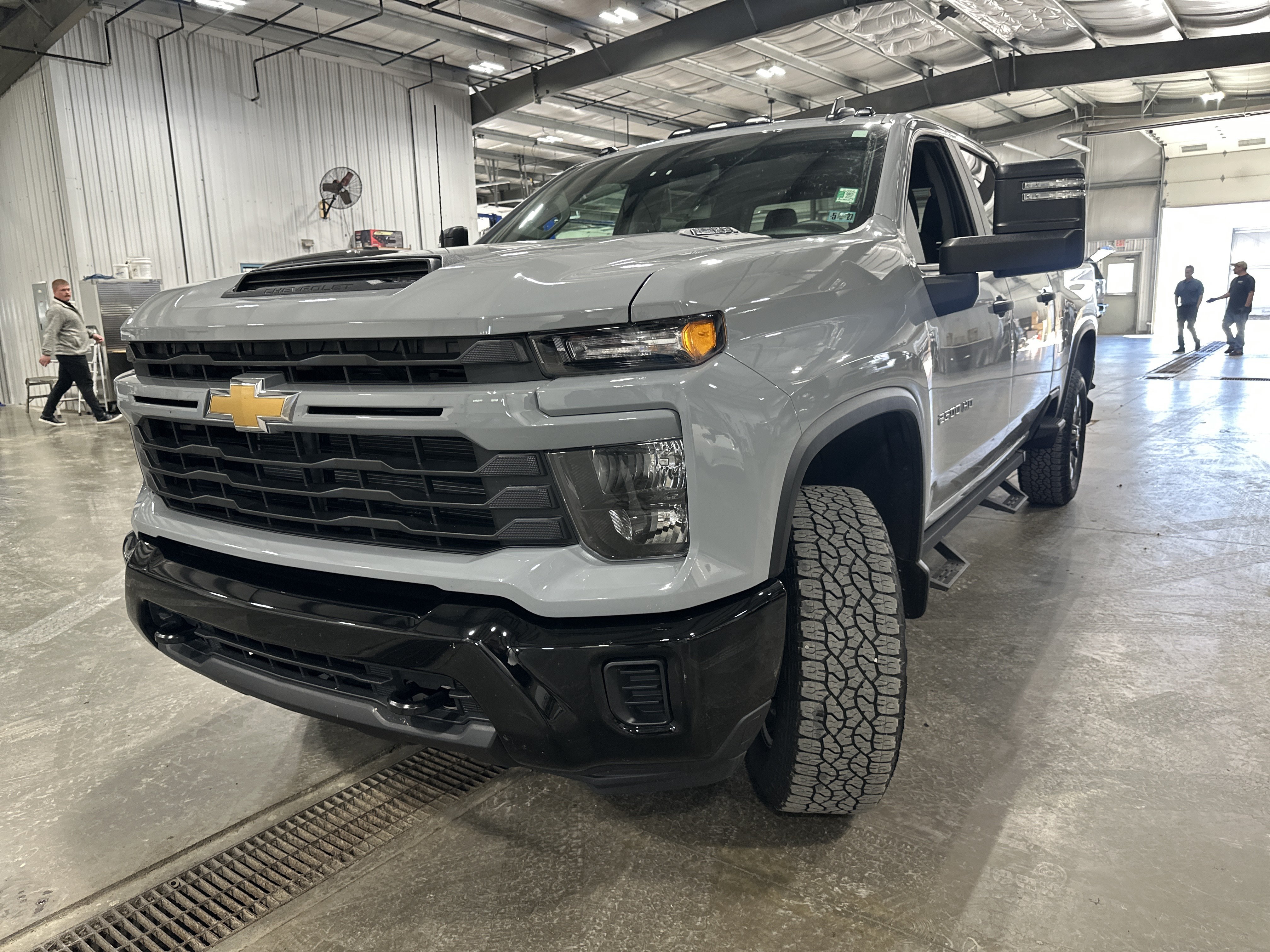 Used 2024 Chevrolet Silverado 2500 Custom w/ Custom Convenience Package AWD/4WD image 6