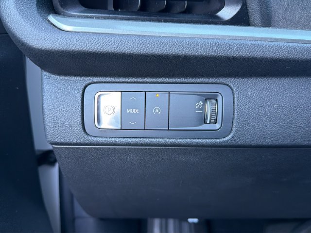 Certified 2024 Chevrolet Traverse LT FWD image 13