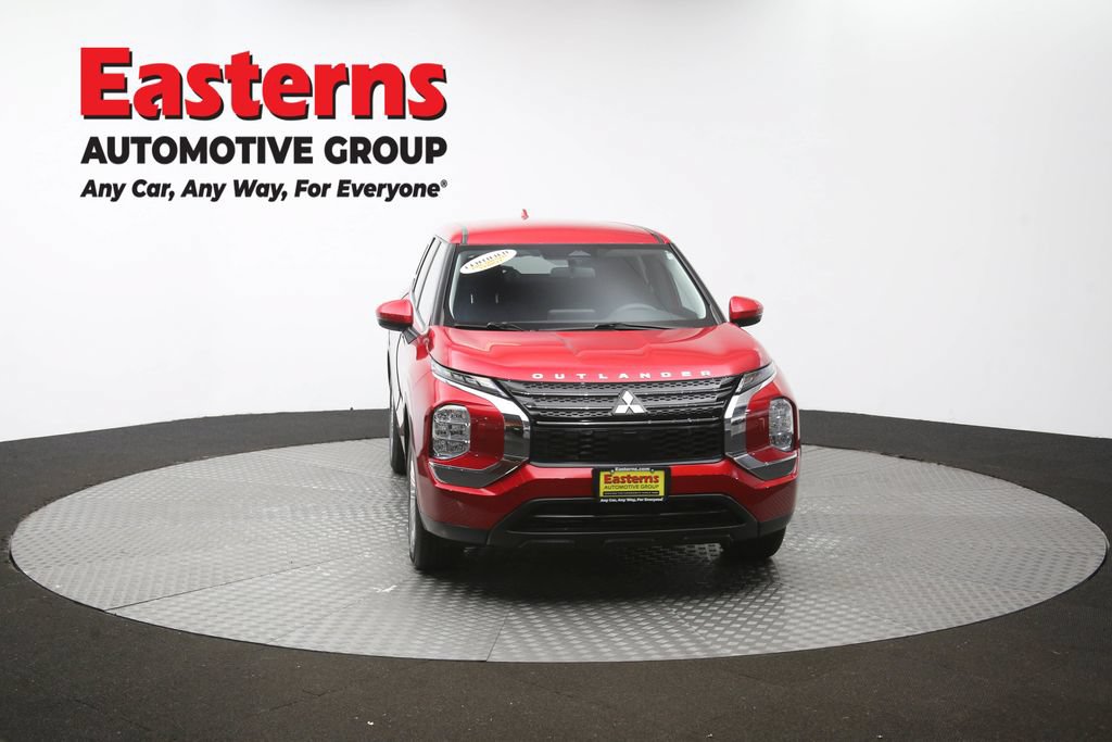 Used 2024 Mitsubishi Outlander ES AWD/4WD image 51
