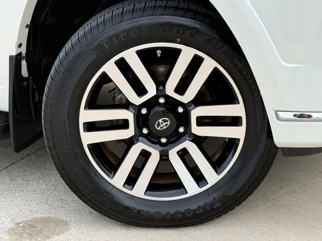 Used 2017 Toyota 4Runner Limited AWD/4WD image 2
