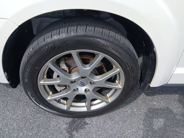 Used 2019 Dodge Journey GT w/ Nav & Sun Group image 2