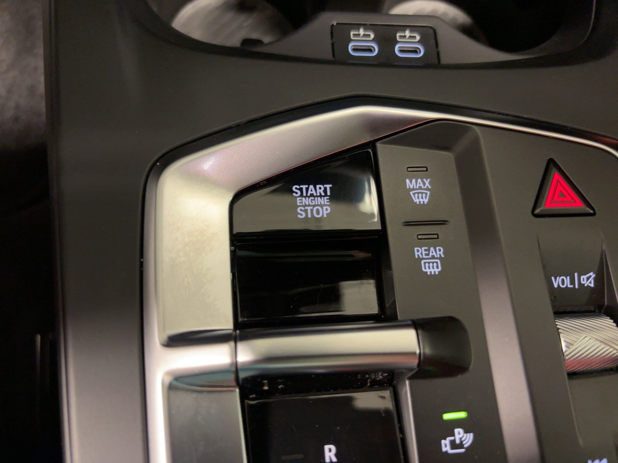 Used 2025 BMW M235i xDrive w/ Premium Package image 17