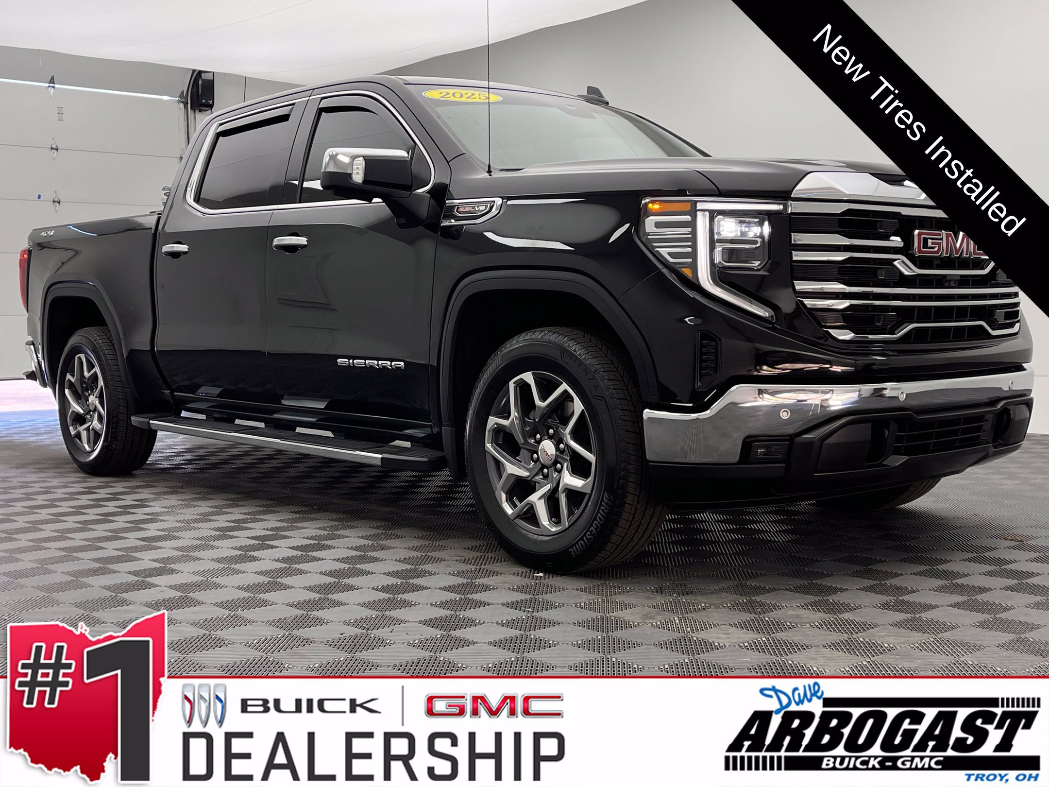 Used 2025 GMC Sierra 1500 SLT w/ SLT Premium Plus Package