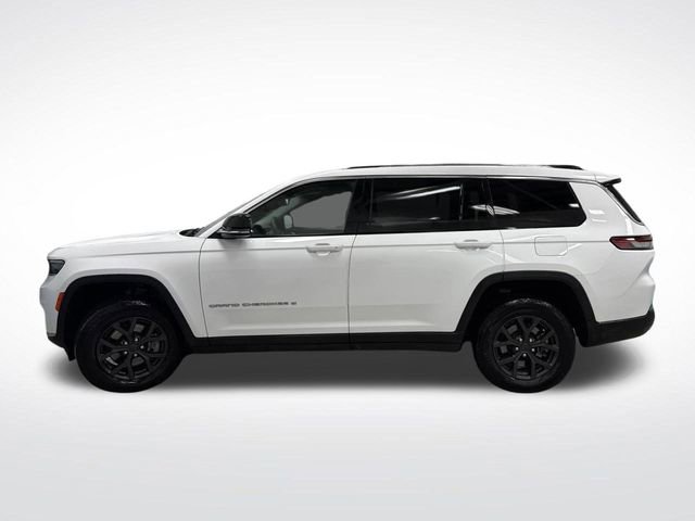 Used 2023 Jeep Grand Cherokee L Limited image 12