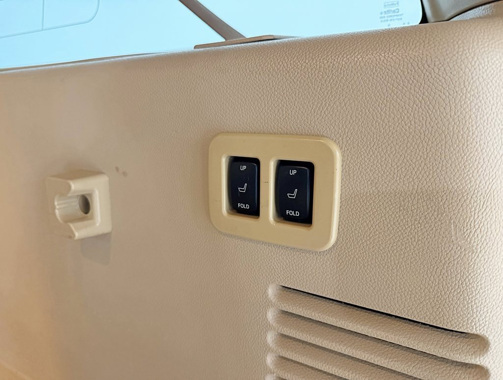 Used 2014 Ford Expedition EL XLT w/ Equipment Group 202A image 36