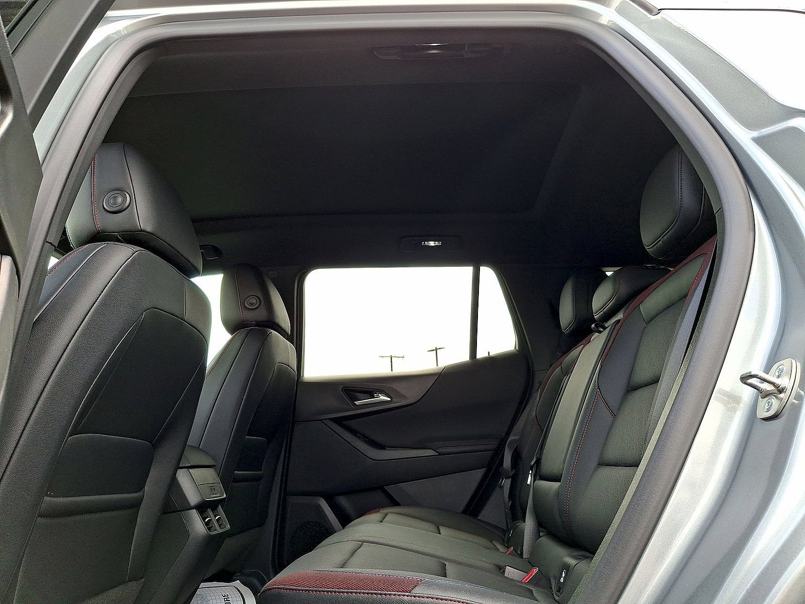 New 2026 Chevrolet Equinox RS w/ Safety and Technology Package AWD/4WD image 13