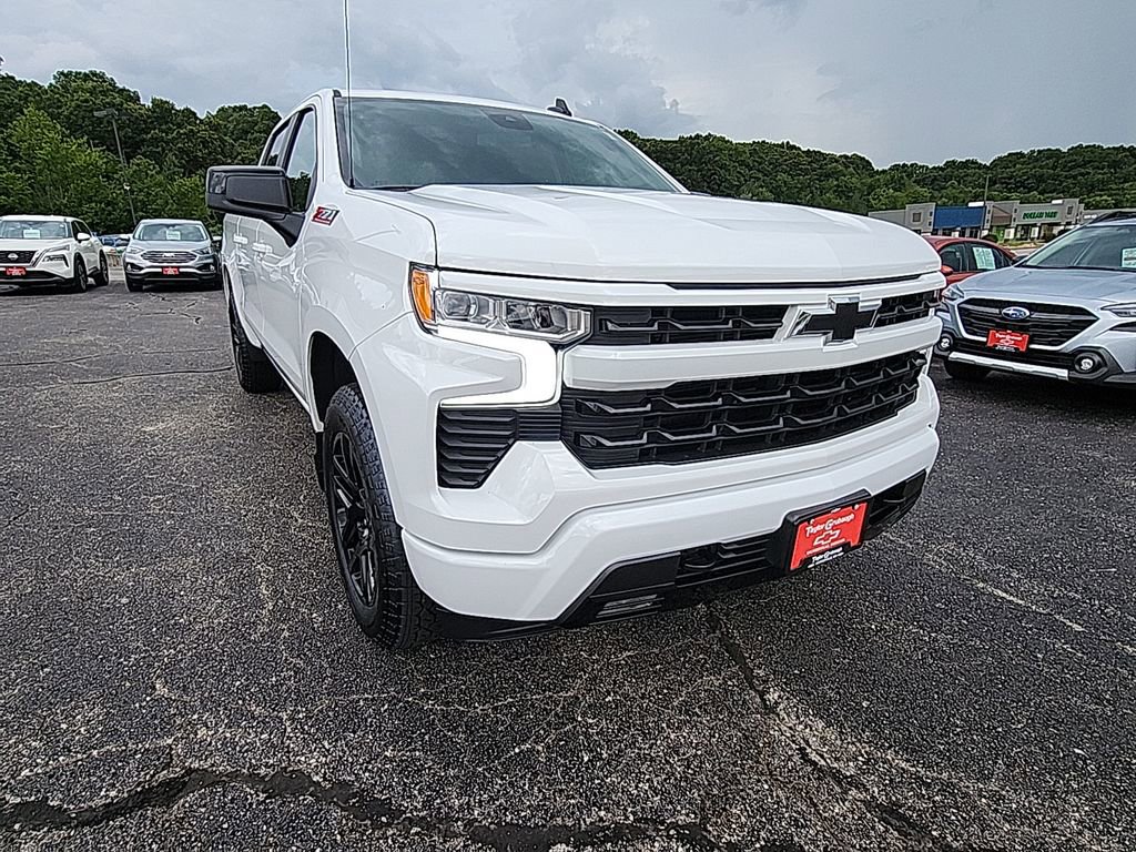 New 2025 Chevrolet Silverado 1500 RST w/ Z71 Off-Road Package AWD/4WD image 12
