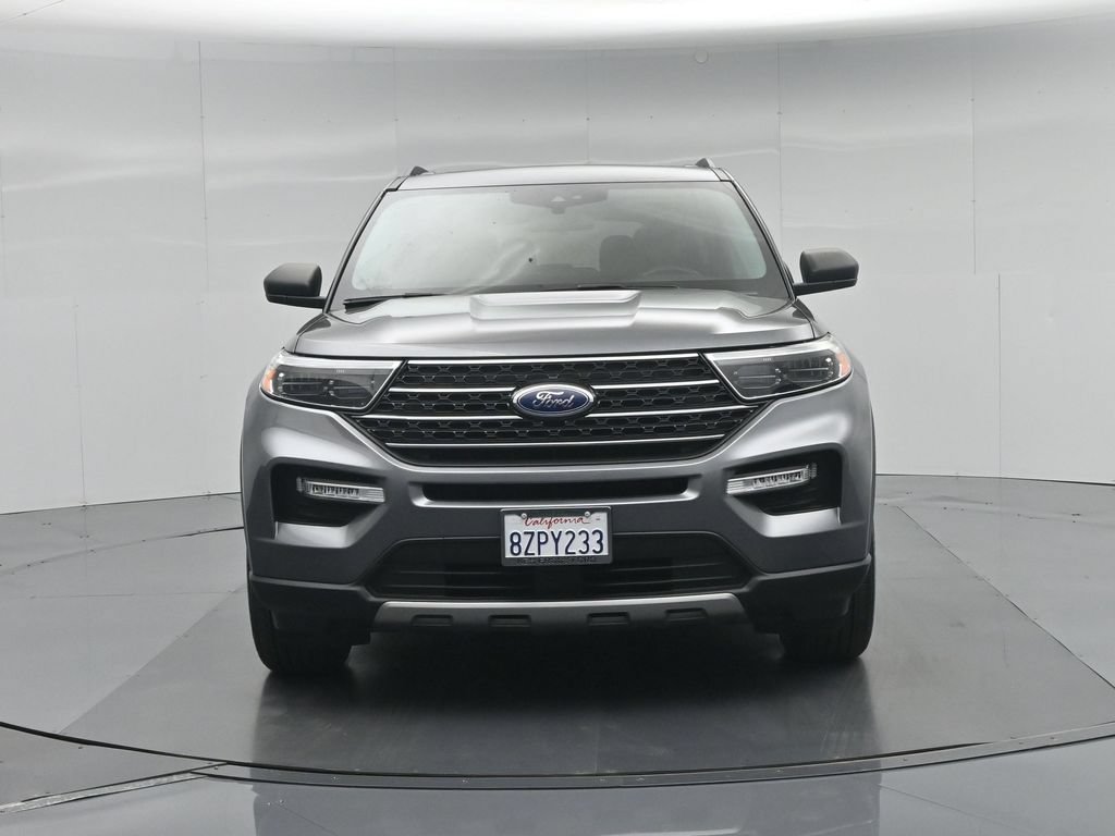 Certified 2021 Ford Explorer XLT w/ Equipment Group 202A RWD image 28