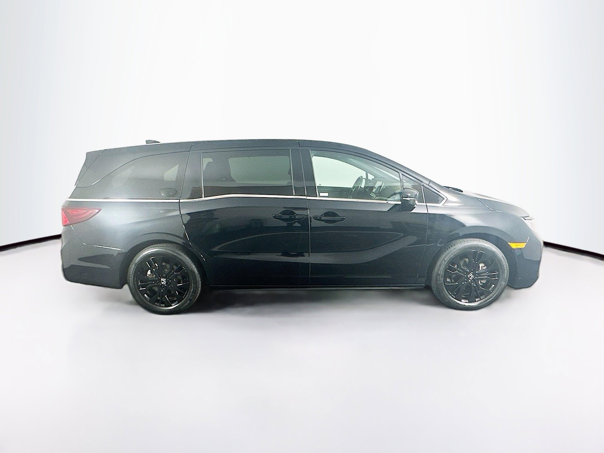 Used 2025 Honda Odyssey Sport-L image 10