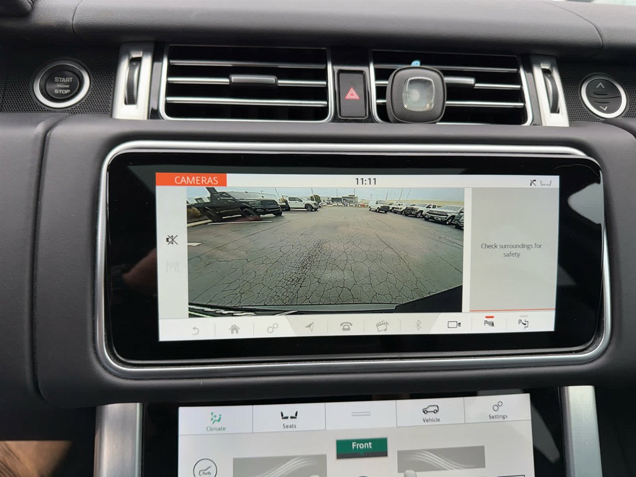 Used 2022 Land Rover Range Rover Westminster Edition image 17