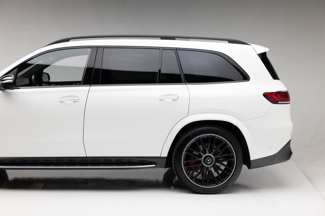 Used 2023 Mercedes-Benz GLS 63 AMG 4MATIC image 17