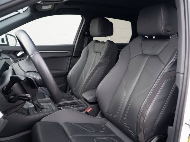 Used 2020 Audi Q3 2.0T Prestige w/ Prestige Package image 5
