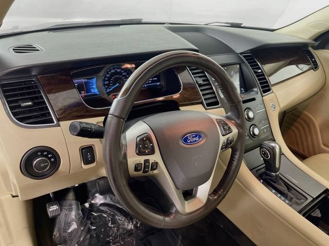 Used 2016 Ford Taurus Limited FWD image 10