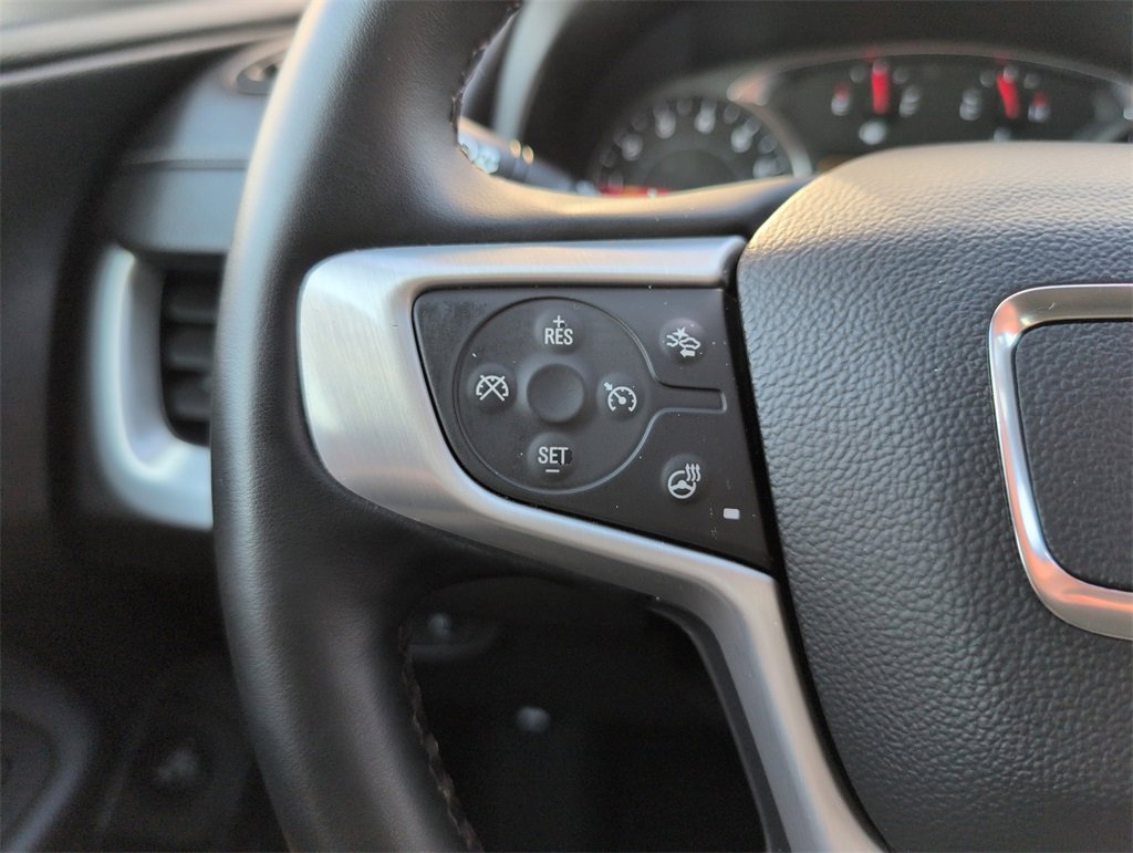 Used 2024 GMC Terrain SLT image 19