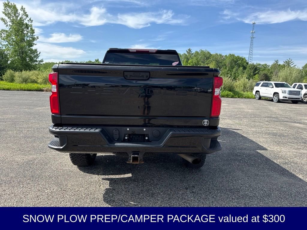 Used 2021 Chevrolet Silverado 2500 Custom w/ Custom Value Package AWD/4WD image 5