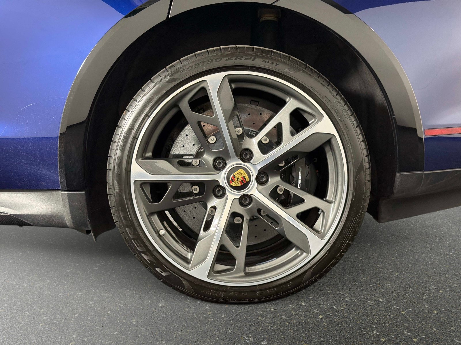 Used 2024 Porsche Taycan Turbo AWD/4WD image 11