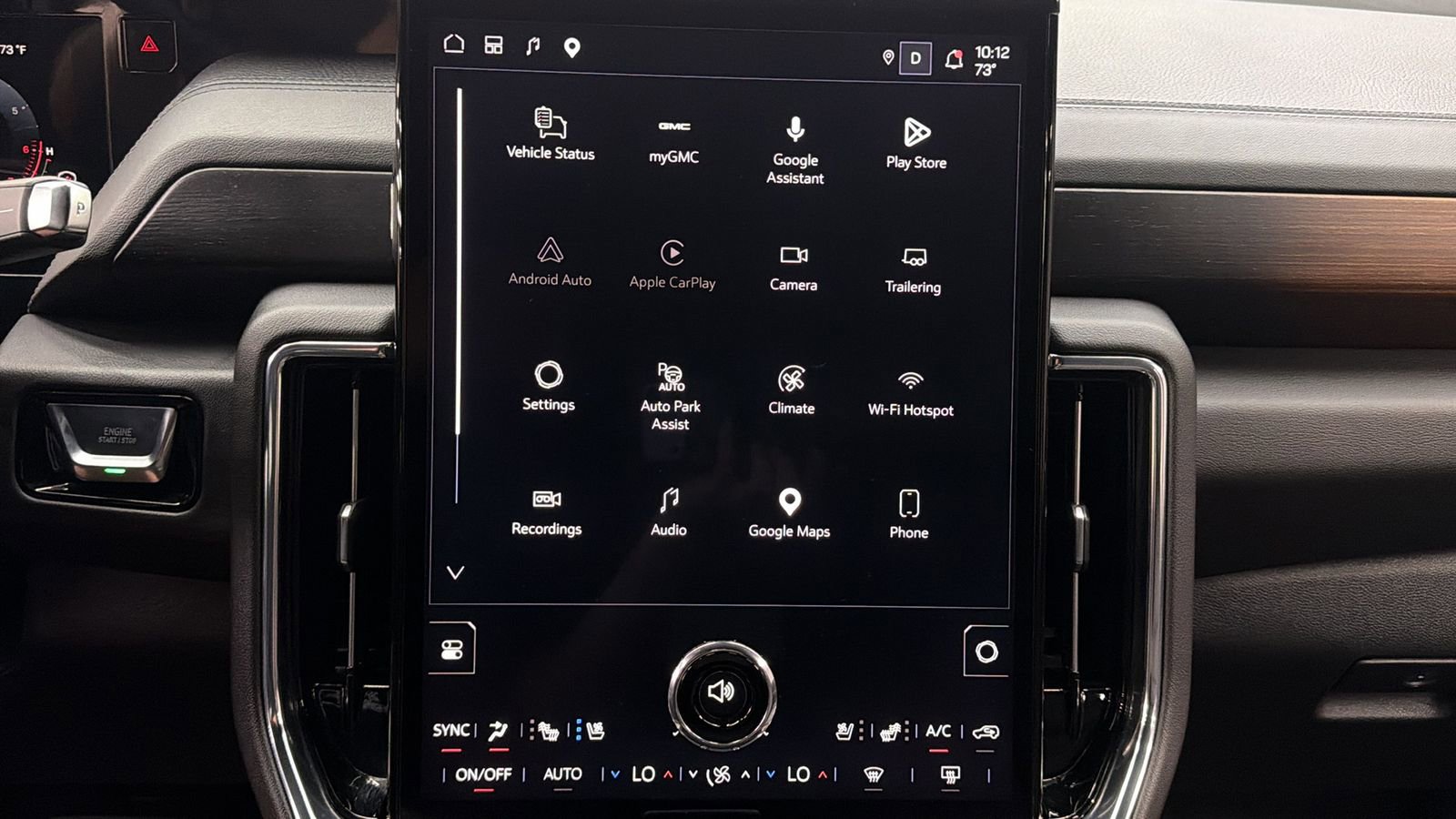 Used 2026 GMC Yukon Denali w/ Sun & Power Step Package AWD/4WD image 29