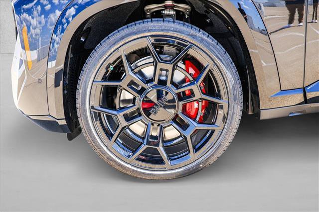 Used 2026 BMW XM Label Red AWD/4WD image 9