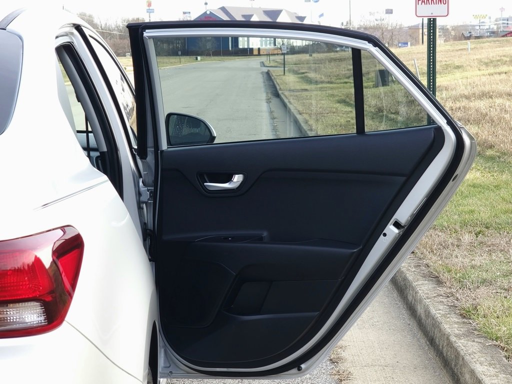 Used 2020 Kia Rio LX image 28