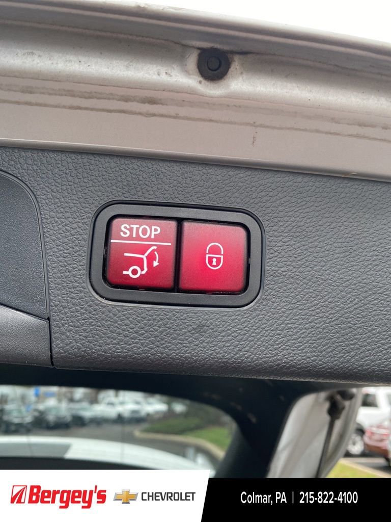 Used 2020 Mercedes-Benz GLC 43 AMG 4MATIC image 26