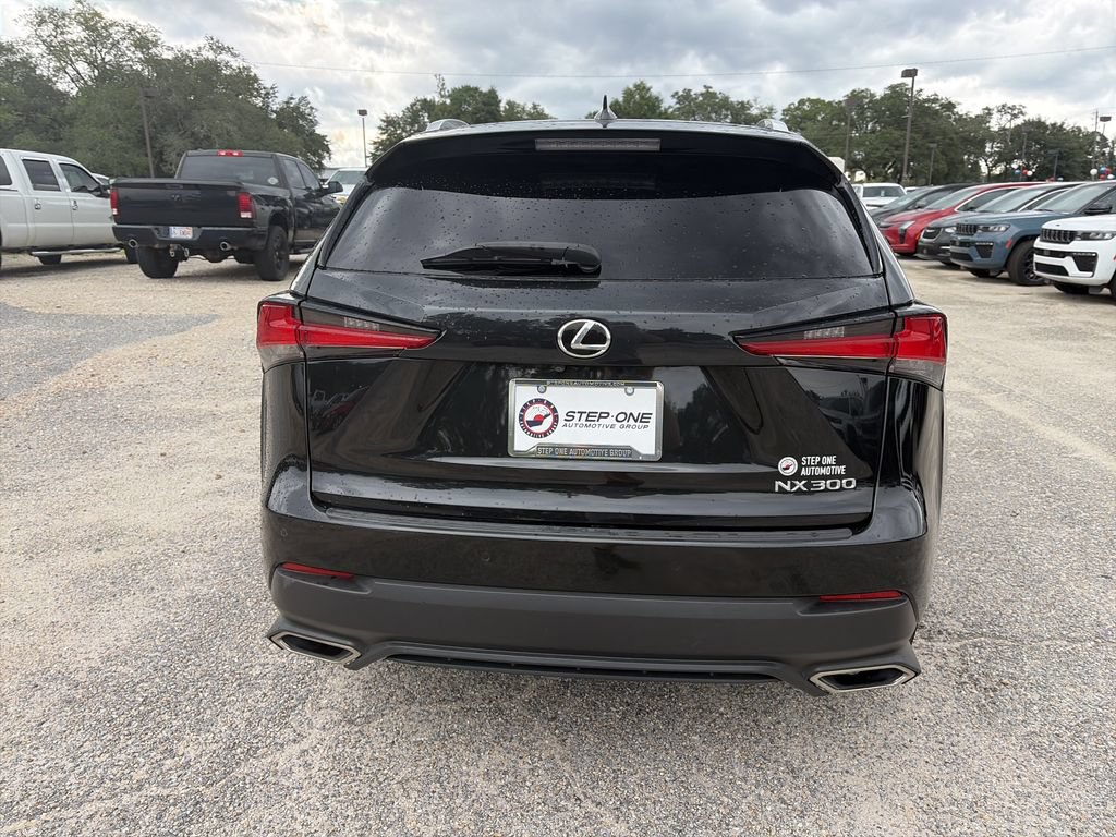 Used 2018 Lexus NX 300 FWD w/ Premium Package image 5