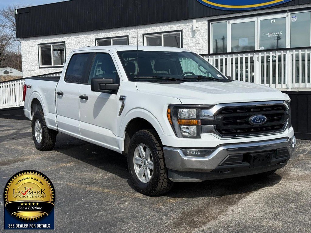 Used 2023 Ford F150 XLT image 3
