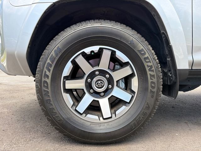 Used 2024 Toyota 4Runner TRD Off-Road Premium w/ Moonroof Package AWD/4WD image 11