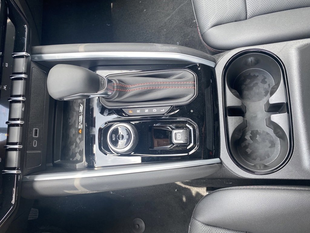 New 2025 Chevrolet Colorado Z71 w/ Technology Package image 23