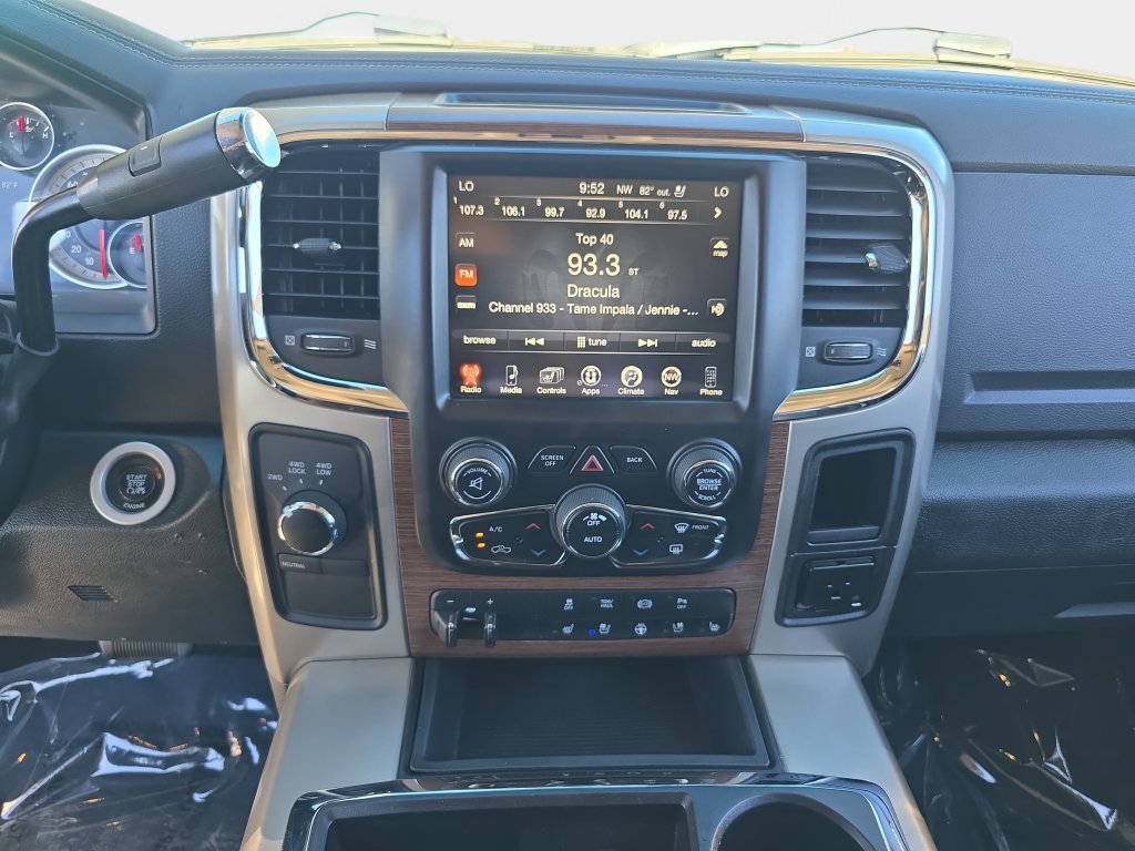 Used 2015 RAM 2500 Laramie w/ Protection Group AWD/4WD image 22