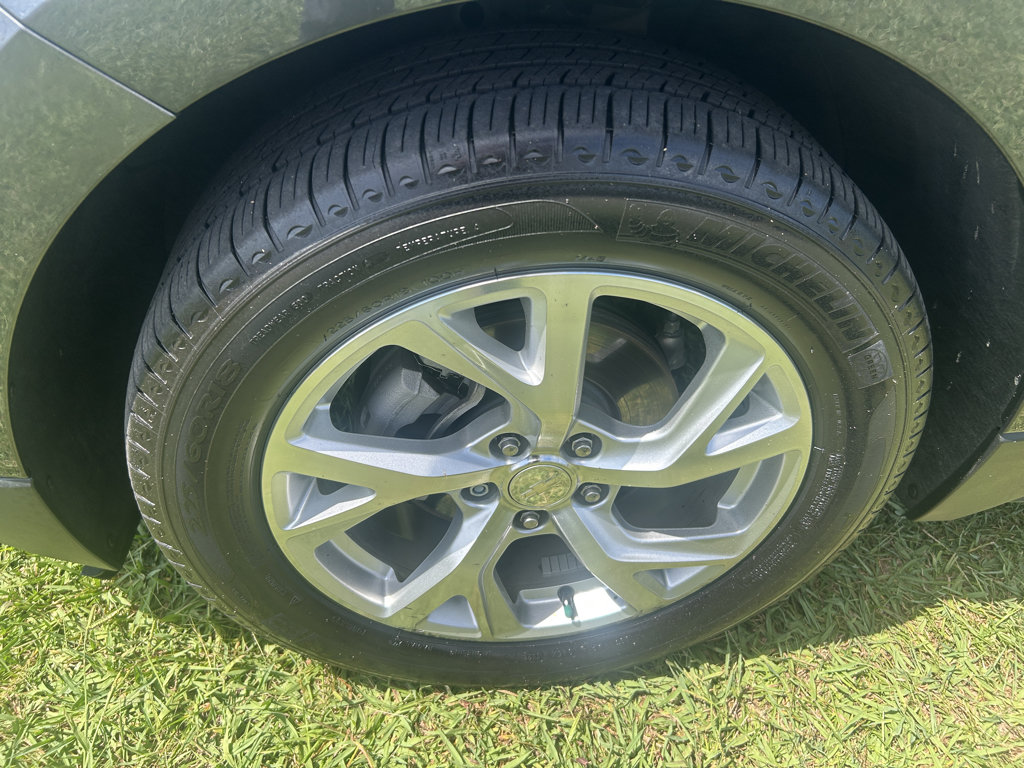 Used 2019 Chevrolet Equinox Premier FWD image 32