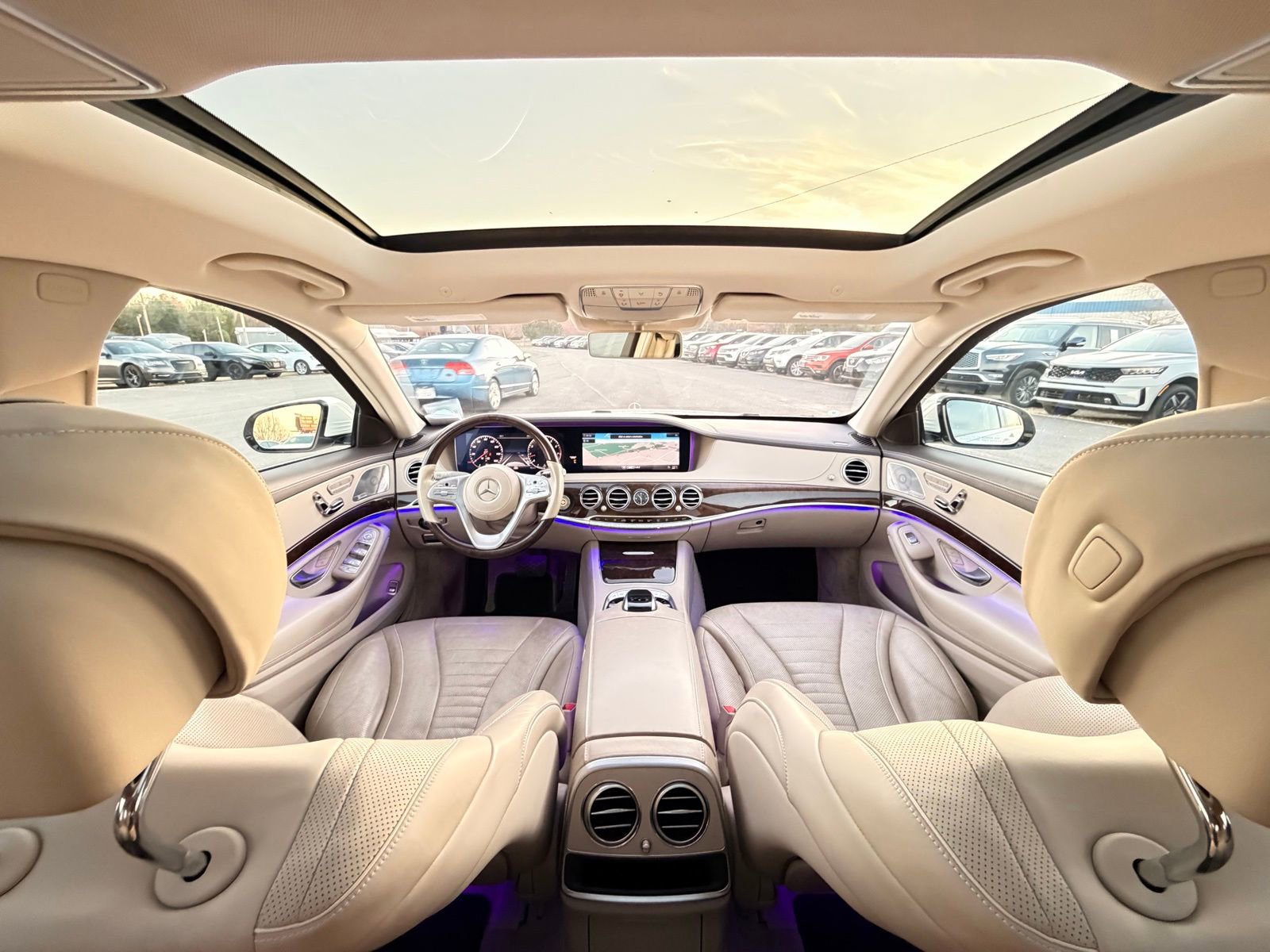 Used 2018 Mercedes-Benz S 560 4MATIC Sedan image 23