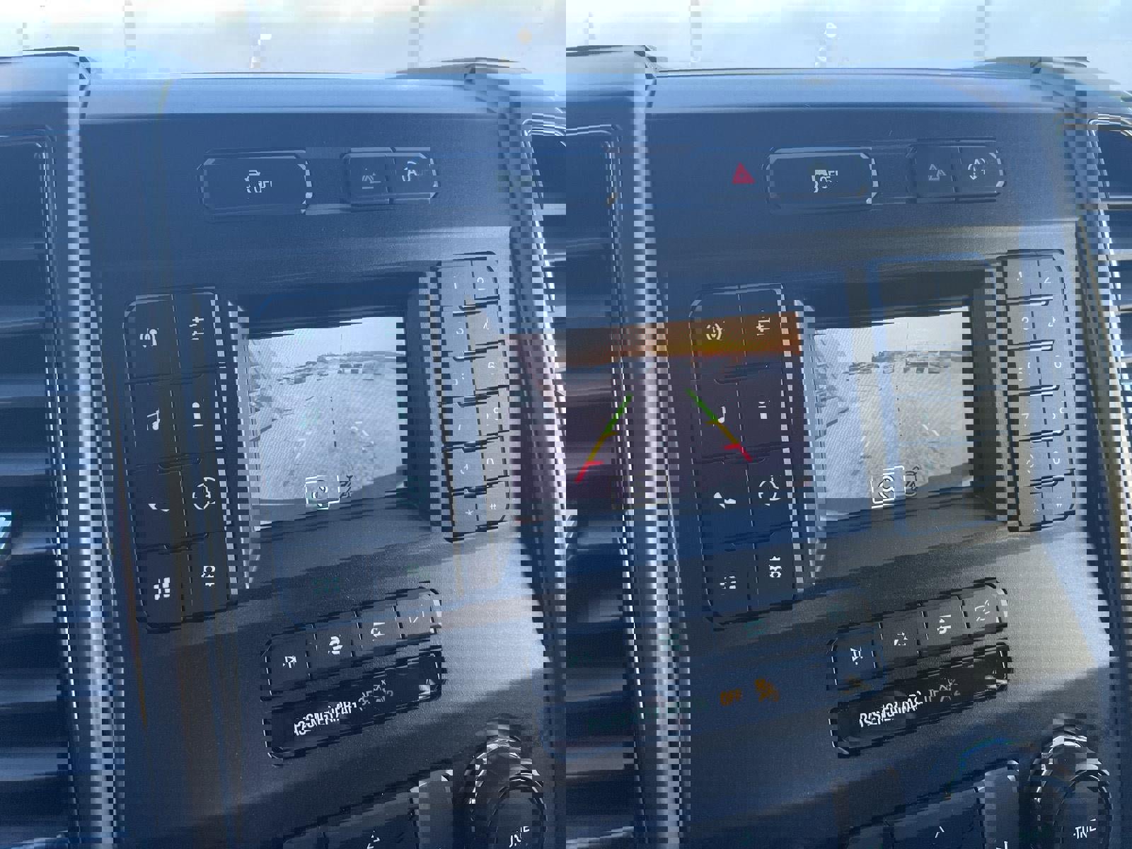 Used 2018 Ford F150 XLT w/ Trailer Tow Package image 6