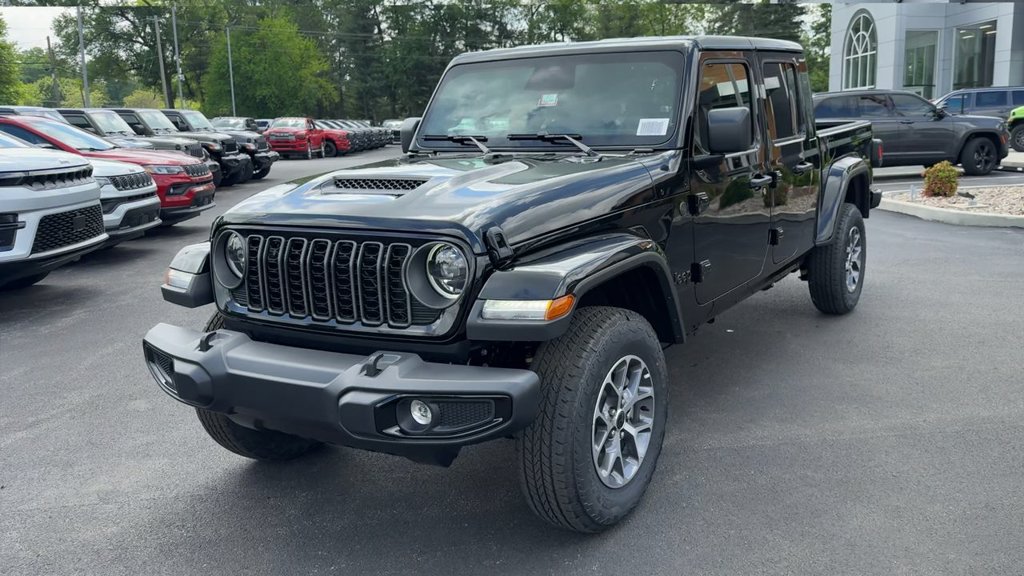 New 2026 Jeep Gladiator Sport AWD/4WD image 2