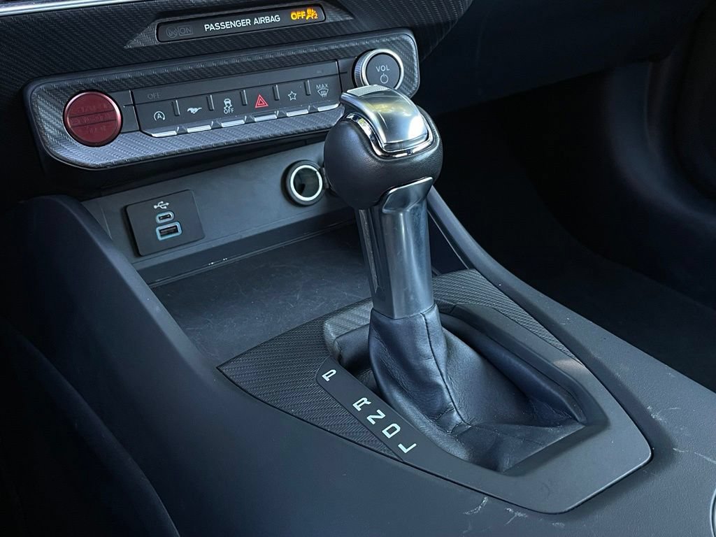 Used 2025 Ford Mustang Premium RWD image 20