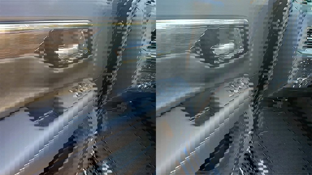 New 2026 Chevrolet Tahoe Premier w/ Sun And Tow Package image 12