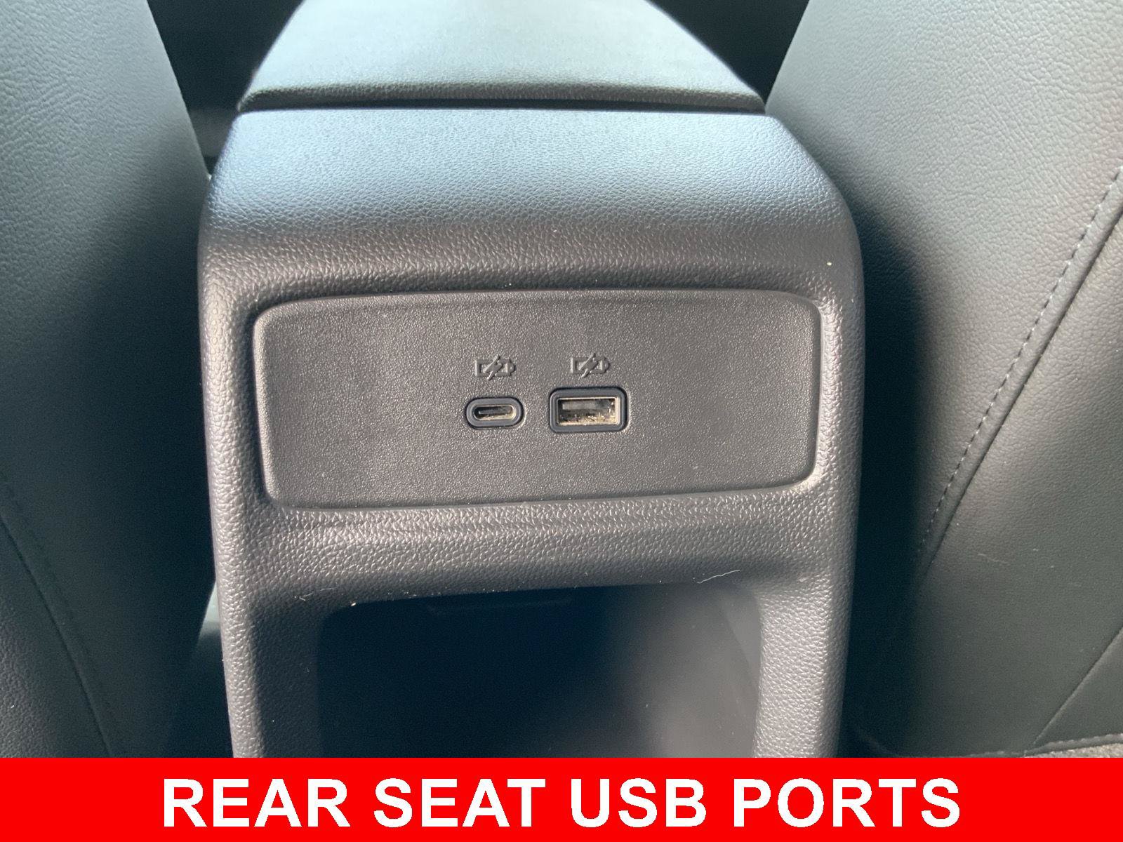 Used 2024 Chevrolet Trax LT FWD image 46
