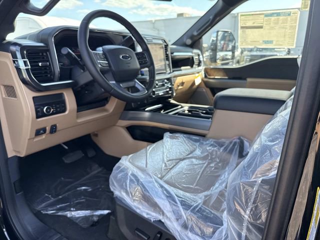 New 2026 Ford F250 Lariat w/ Lariat Ultimate Package image 9
