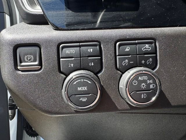 Used 2024 Chevrolet Silverado 3500 LTZ w/ LTZ Plus Package AWD/4WD image 19
