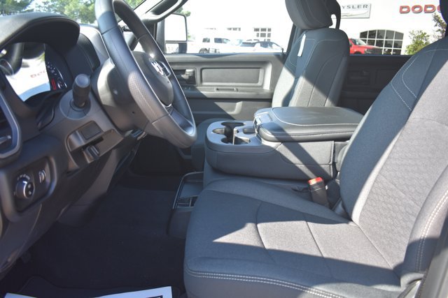 New 2026 RAM 3500 Tradesman AWD/4WD image 14