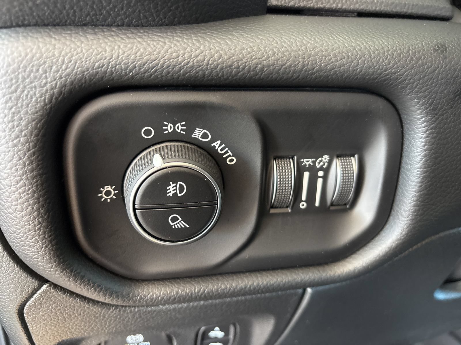 Used 2026 RAM 1500 Lone Star RWD image 12