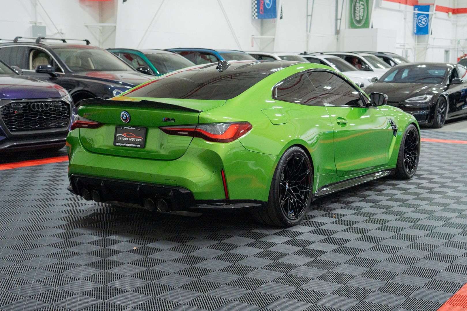 Used 2023 BMW M4 xDrive Competition AWD/4WD image 8