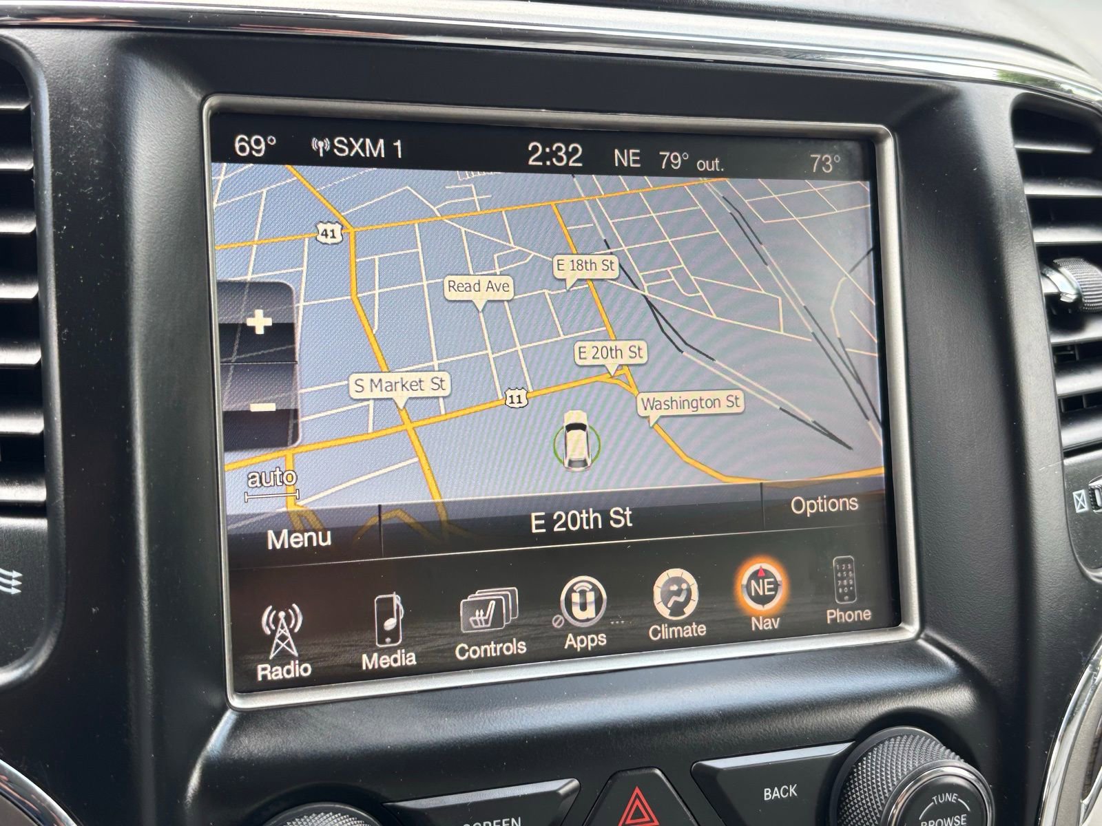 Used 2017 Jeep Grand Cherokee Summit AWD/4WD image 6