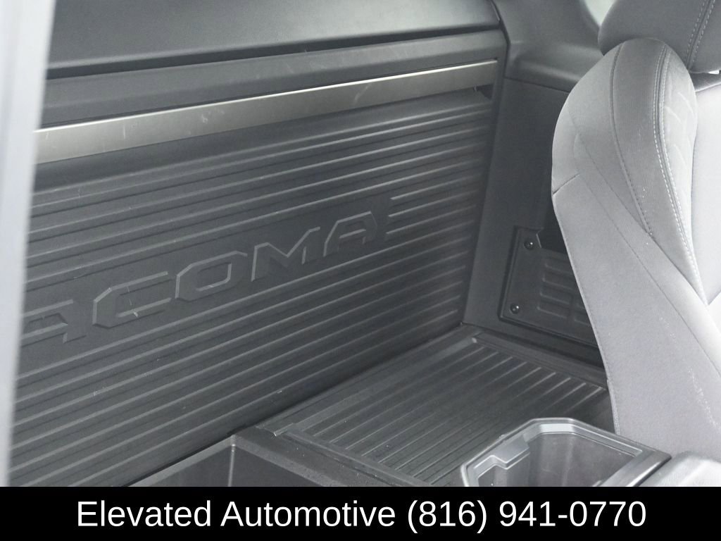 Used 2024 Toyota Tacoma SR image 16