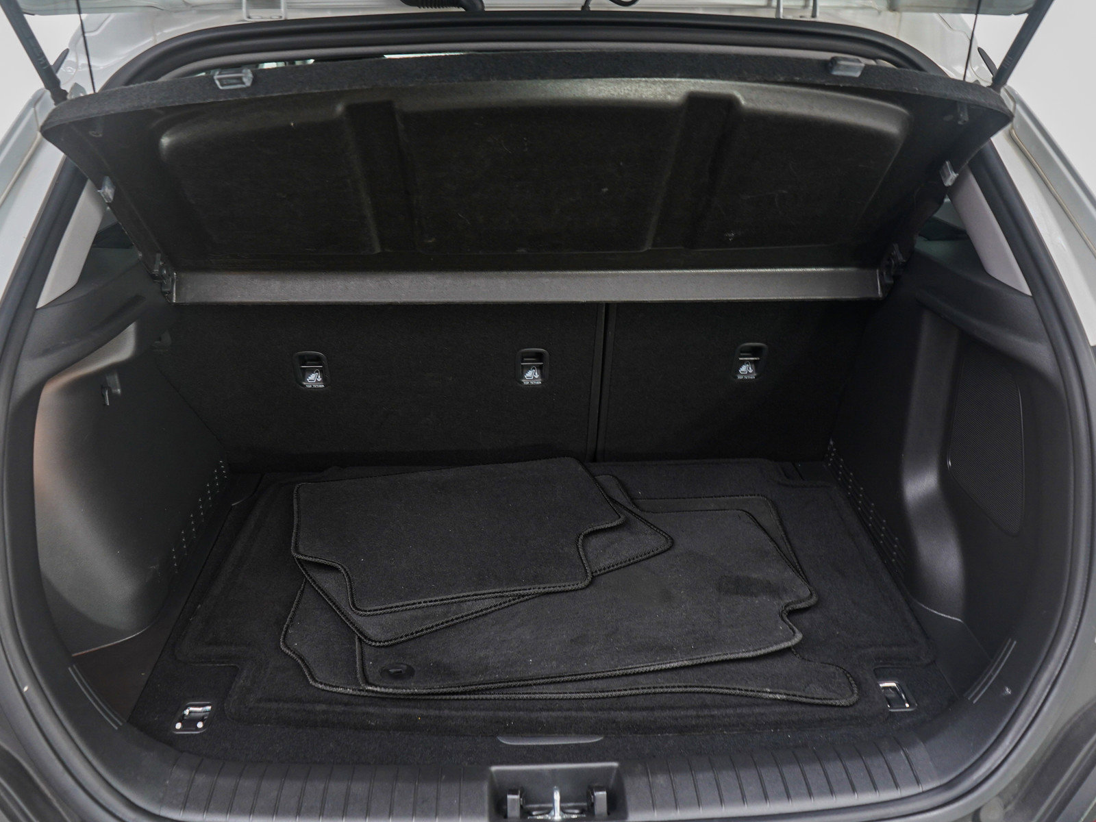 Used 2019 Hyundai Kona SEL w/ SEL Tech Package 02 image 9