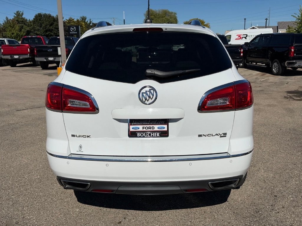 Used 2017 Buick Enclave Leather AWD/4WD image 4