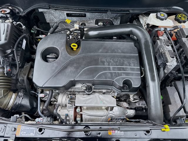 Used 2023 Chevrolet Equinox LS FWD image 27