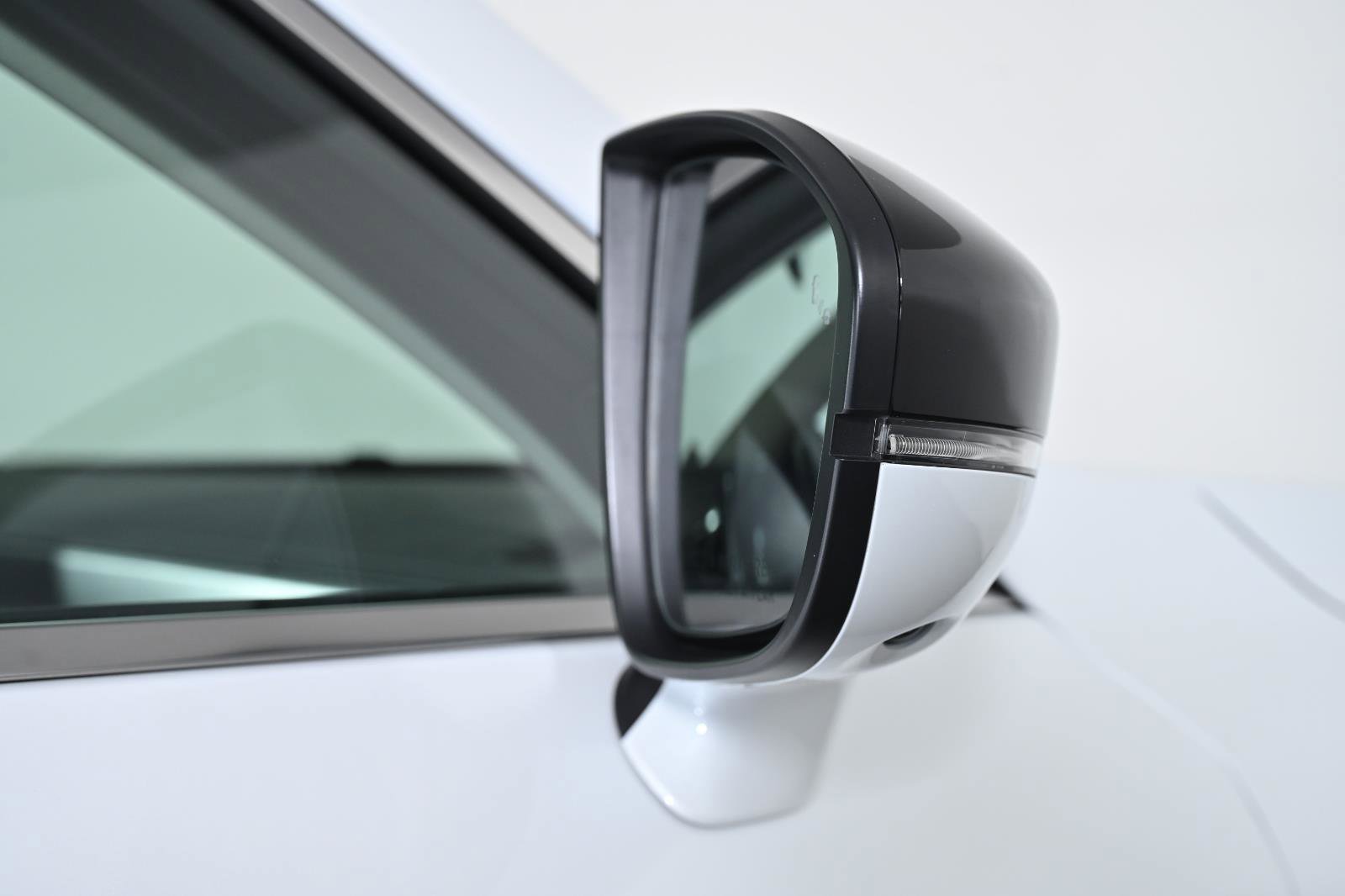 Certified 2026 INFINITI QX60 Luxe w/ Cargo Package image 9