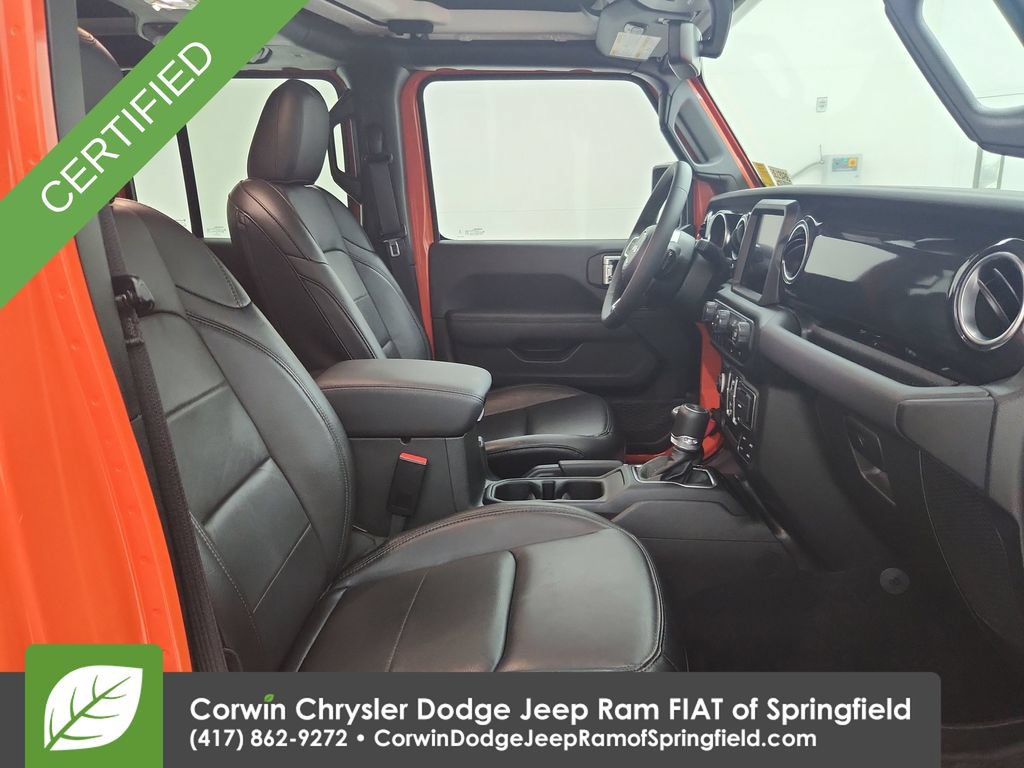 Used 2023 Jeep Wrangler Unlimited Sahara AWD/4WD image 31